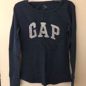 Gap long sleeve shirt
